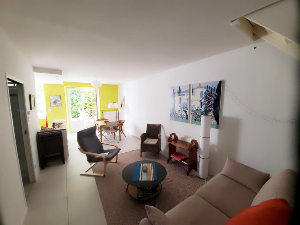 La Maison De Ville 76M2 Avec Terrasse De 22M2 La Rochelle  Buitenkant foto