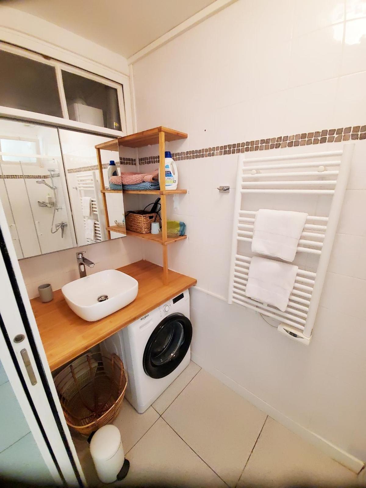 La Maison De Ville 76M2 Avec Terrasse De 22M2 La Rochelle  Buitenkant foto